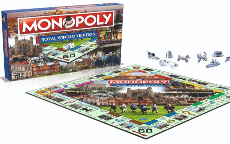 Royal Windsor Monopoly box and board