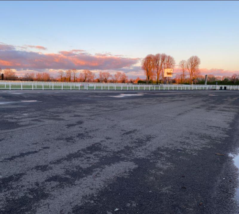 Filming on location at Windsor Racecourse