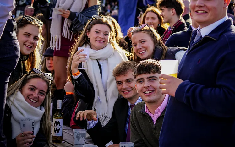 Windsor Autumn Beer Festival Raceday